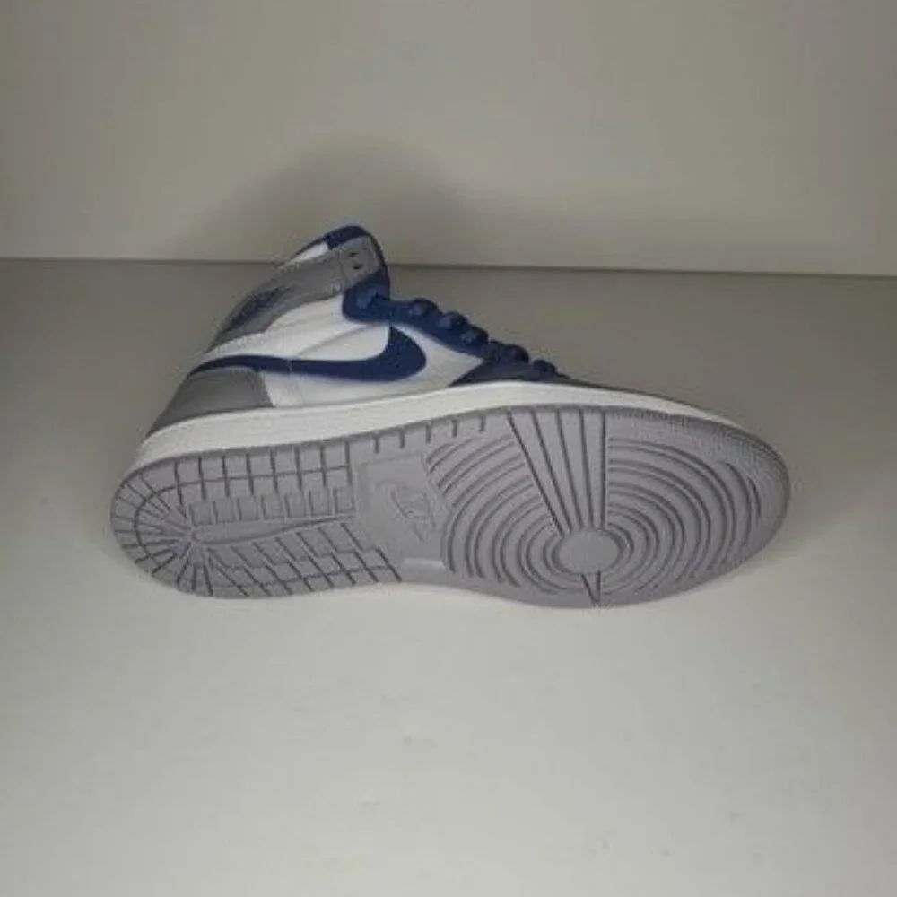 Nike Air Jordan 1 Retro High OG Blue Men's Size 3.5 Basketball Shoes DZ5485-410